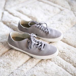 Seavee’s Suede Tennis Shoes